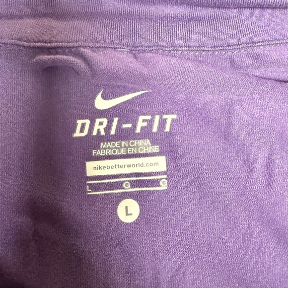 Nike Dri-FIT Purple Top - Picture 2 of 3